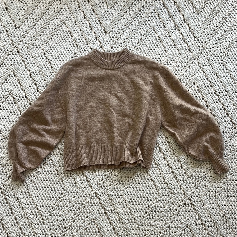 Women's Tan Sweater